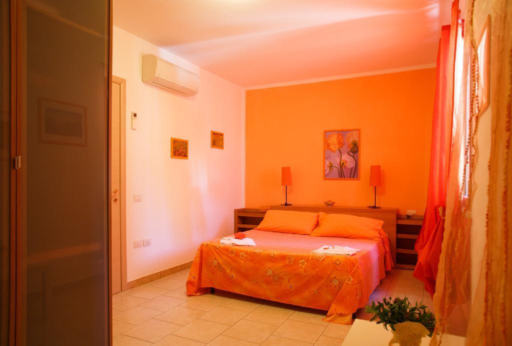 סן וינצ'נזו I Papaveri Apartments חדר תמונה